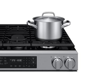 30" Samsung 80 Series 30 in. 6 cu ft. Stainless Steel Gas Slide-in Range with True Convection - NSG80H60SRAA