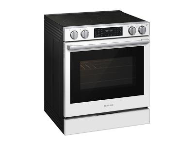 30" Samsung 6.3 Cu.Ft Electric Slide-In True Convection with Air Fry Max | Air Sous Vide - NSE80H63SWAC