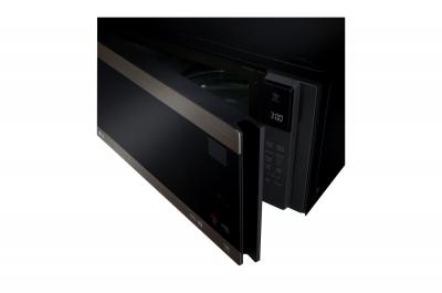 21" LG 1.5 cu. ft. NeoChef Countertop Microwave With Smart Inverter And EasyClean - LMC1575BD